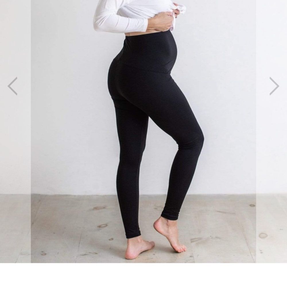 New with tags Tupelo Honey Navy Blue Maternity Leggings Size Small